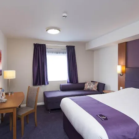 Premier Inn Derry / Londonderry-3
