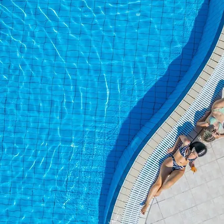 Grand Hotel Holiday Resort-3