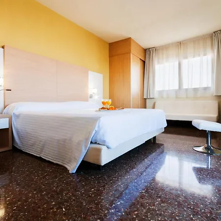 Hotel Fontana Plaza-2