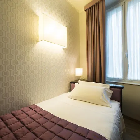 Hotel Montreal-2