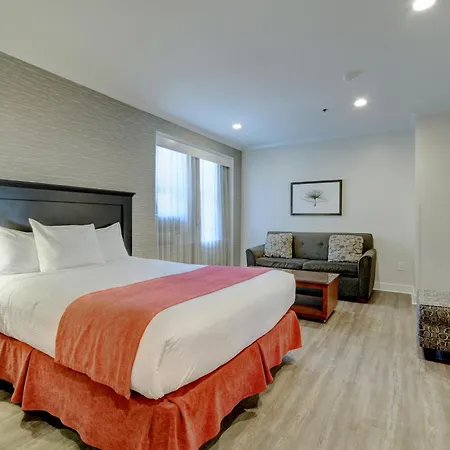 Strathcona Hotel-2
