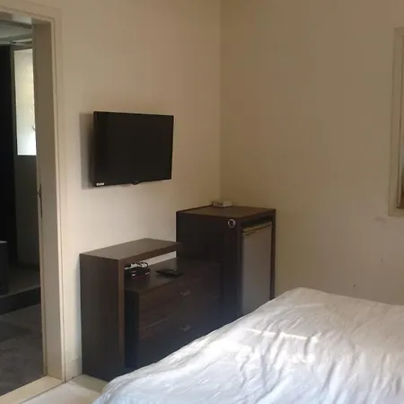 Pals Hotel-3