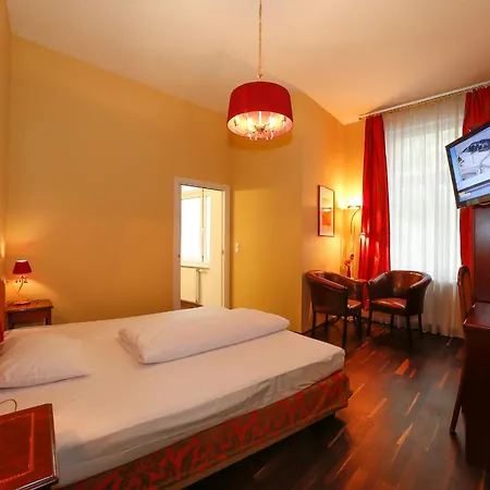 Timeout City Hotel, 5 Min To City Center, Self Check In-3
