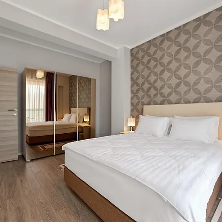 Tomis Garden Apartments Mamaia-3