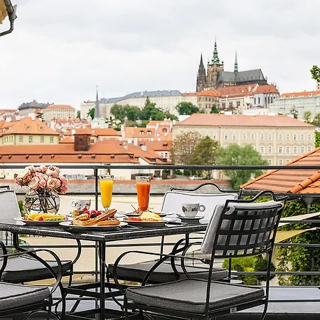 Four Seasons Hotel Prague-2