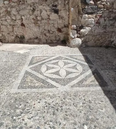 B&B Akropolis-2