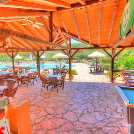 Filoxenia Studios And Mermaid Pool-2
