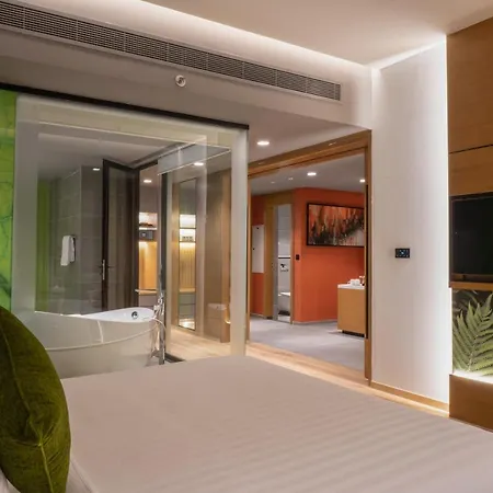 Al Khoory Courtyard Hotel-2