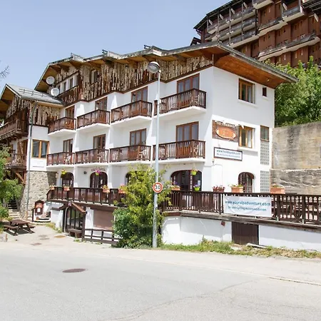 Hotel le Chamois-3