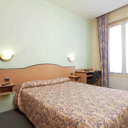 Hotel Ferney Republique-2