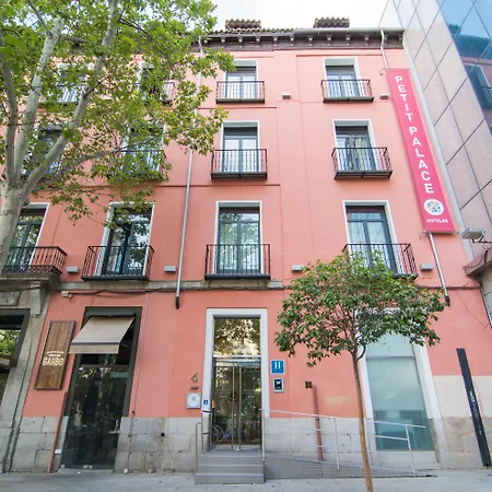 Petit Palace Plaza del Carmen-2