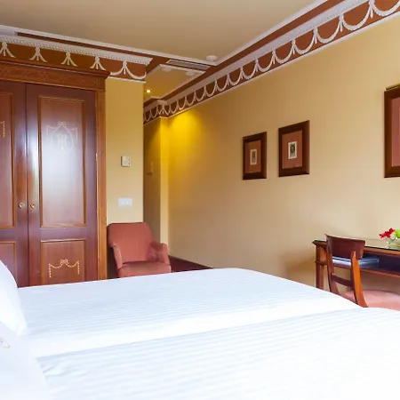 Hotel Inglaterra-3