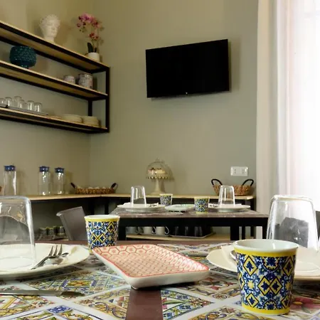 Hotel Roma 62-3