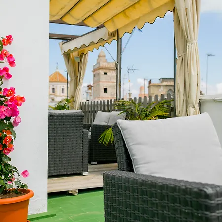 Hotel Boutique Las Cortes De Cadiz-3