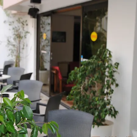 Yiorgos Hotel-2