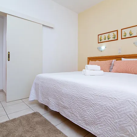 Villa Mare Monte Aparthotel-2
