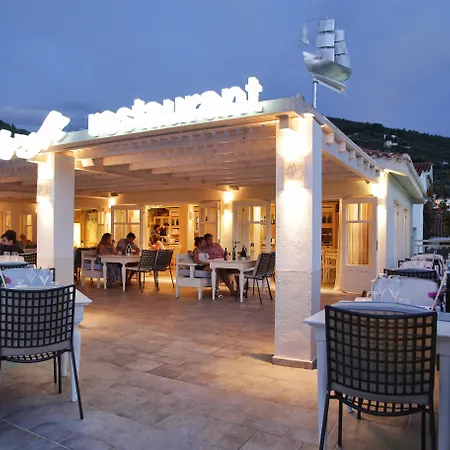 Skopelos Village Hotel-2