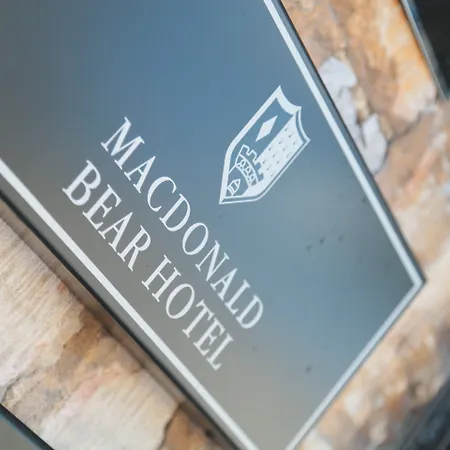 Macdonald Bear Hotel-3