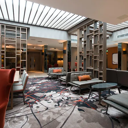 Clayton Hotel Chiswick-3