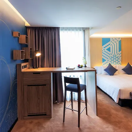 Rakyim Siam - Sukhumvit 15-3