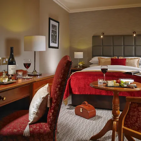 Buswells Hotel-3