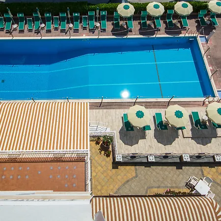 Hotel Pietra Di Luna-3