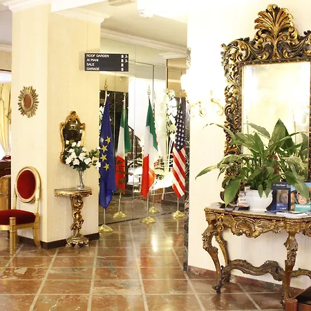 Lh Grand Hotel Hermitage-2