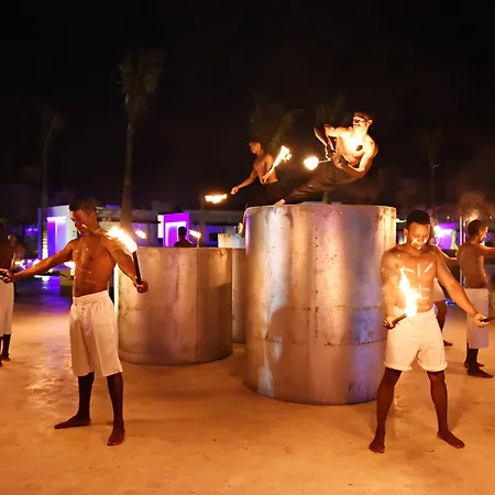 Royalton Chic Punta Cana, An Autograph Collection All-Inclusive Resort & Casino, Adults Only-2