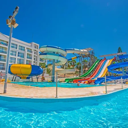 Anastasia Waterpark Beach Resort-3