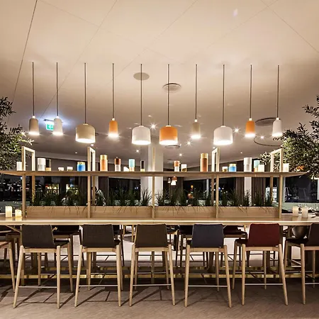 Best Western Plus Airport Hotel-3