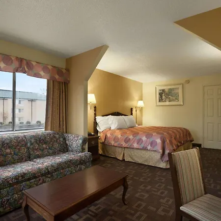 Days Inn By Wyndham Airport Nashville East-2