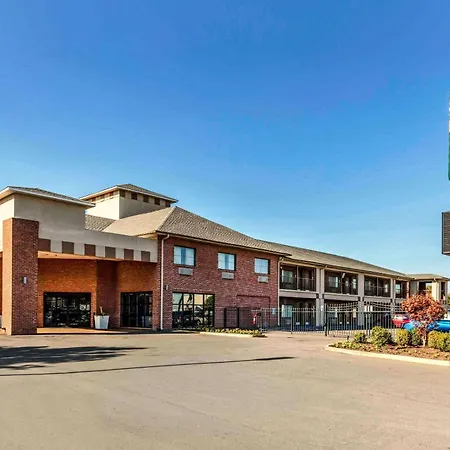 Quality Inn Memphis Airport-2