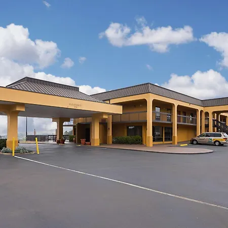 Quality Inn Airport - Southeast-3