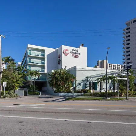 Best Western Plus Oceanside Inn-3