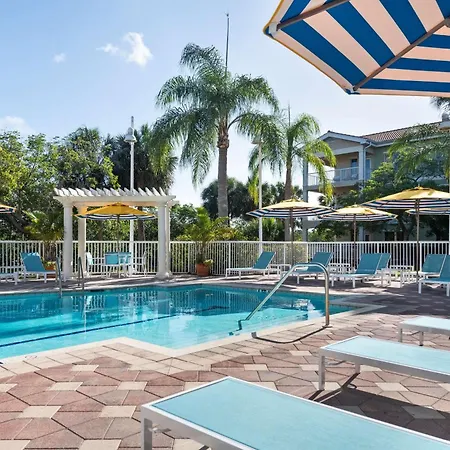 Doubletree Suites By Hilton Naples-2