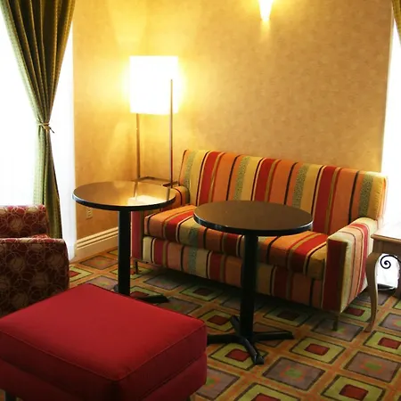 Hampton Inn Livermore-3