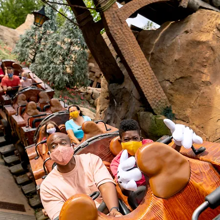 Disney'S All-Star Music Resort-3