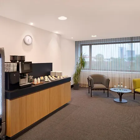Holiday Inn Munich - Leuchtenbergring By Ihg-3