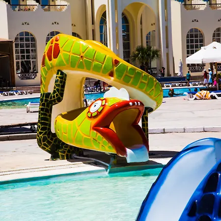 Royal Lagoons Resort & Aqua Park Families And Couples Only-2