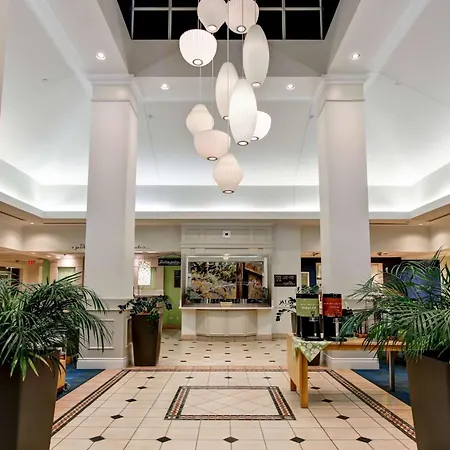 Hilton Garden Inn Toronto/Mississauga-2