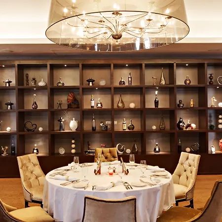 Joy Nostalg Hotel And Suites Manila Managed By The Ascott Limited-2