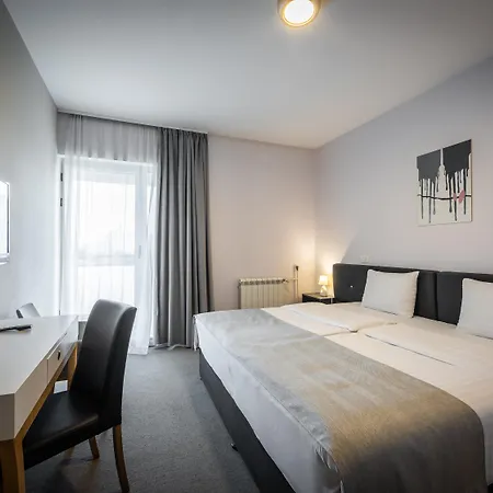 Bleecker Hotels-2