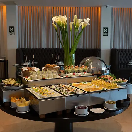 Radisson San Isidro Hotel&Suites-3