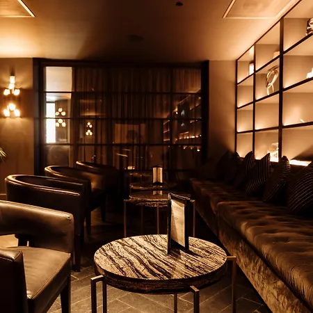 The Mayfair Hotel Los Angeles-3