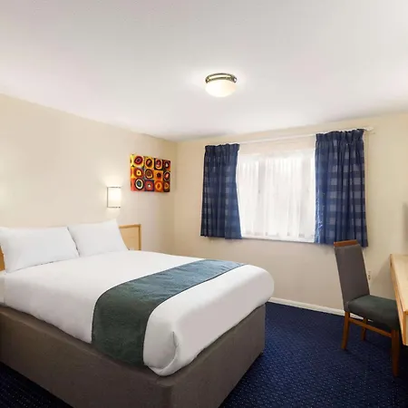 Days Inn Sutton Scotney South-3