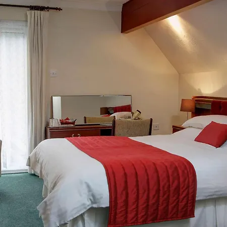 The Cedars Hotel-2