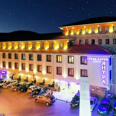 Yantra Grand Hotel-2