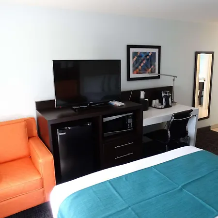 Best Western Plus Orlando Lake Buena Vista South Inn & Suites-2