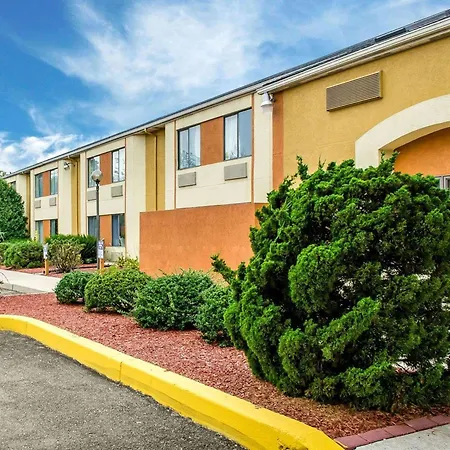Econo Lodge Harrisburg - Hershey North-2