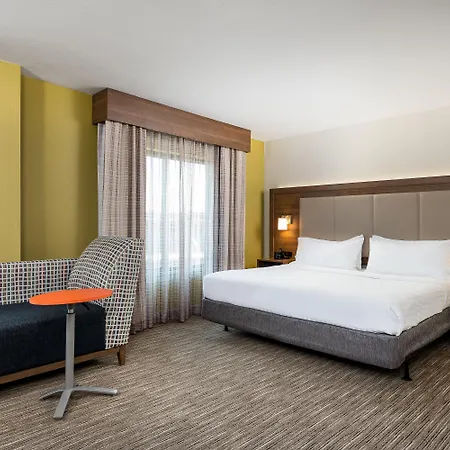 Country Inn & Suites By Radisson, Downtown Albany New York-3